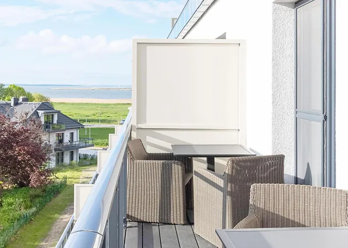 Boddenflair In Der Seefahrtschule Lägenhet Wustrow (Fischland)