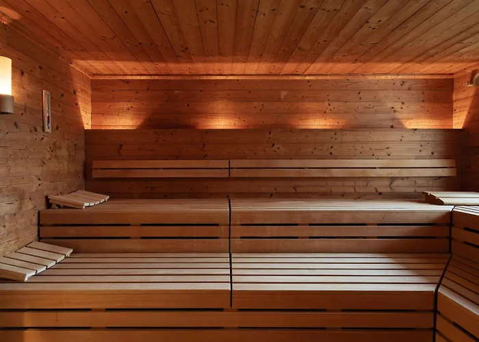 Boddenflair In Der Seefahrtschule Wustrow (Fischland)